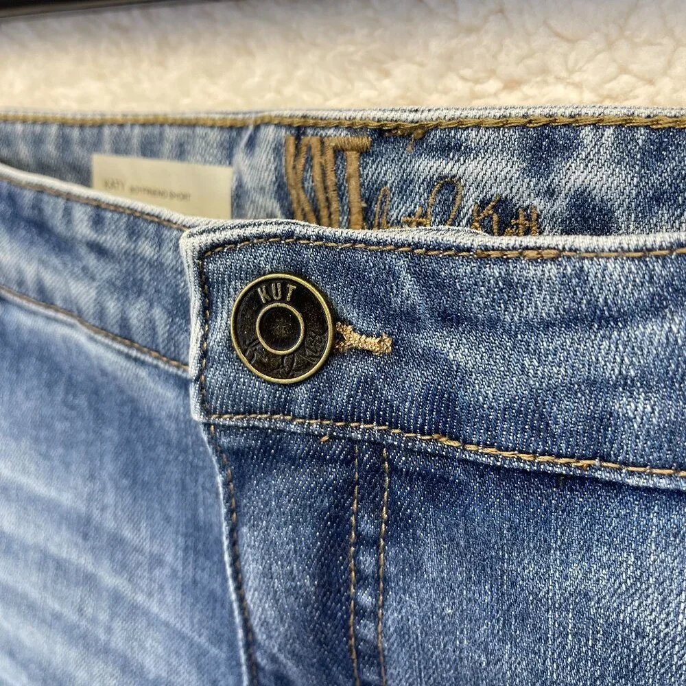 18W - KUT FROM THE KLOTH - KATY Boyfriend Short Distressed Denim Jean Short NEW - Picture 5 of 12
